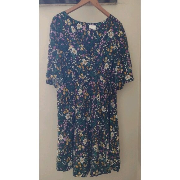 Old Navy Waist Defined Faux Wrap Dress - Picture 1 of 7